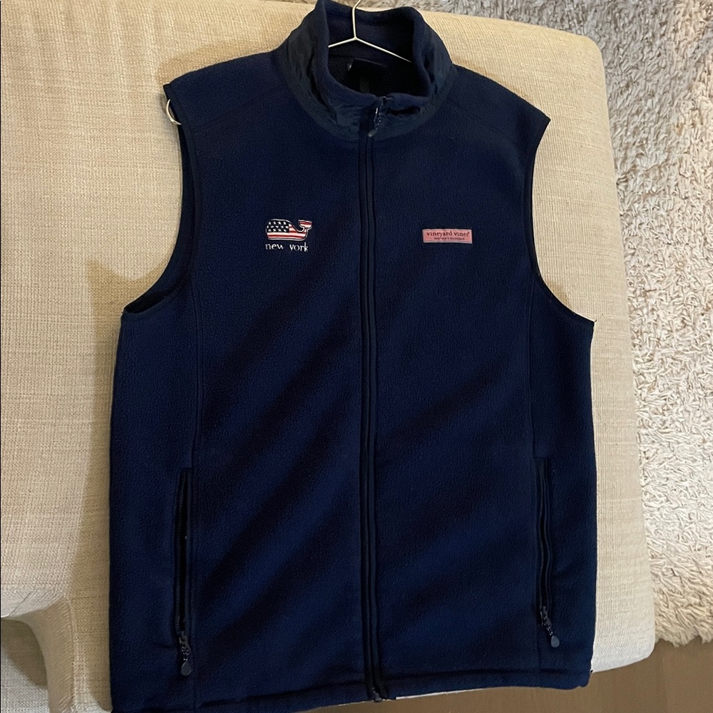 Vineyard vines vest